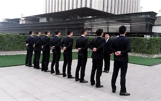 大足区信贷风险化解：老司机告诉你如何用合法手段保障资金安全